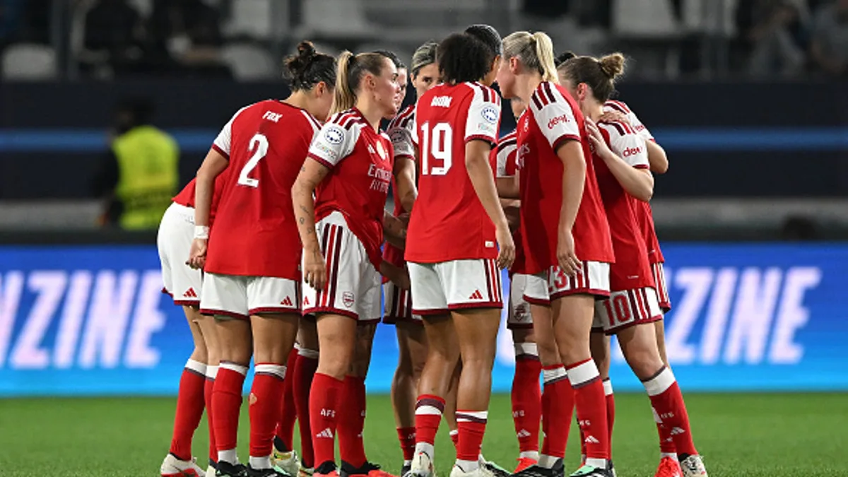 Leah Williamson's Penalty Blunder Costs Arsenal Victory Against Paris FC