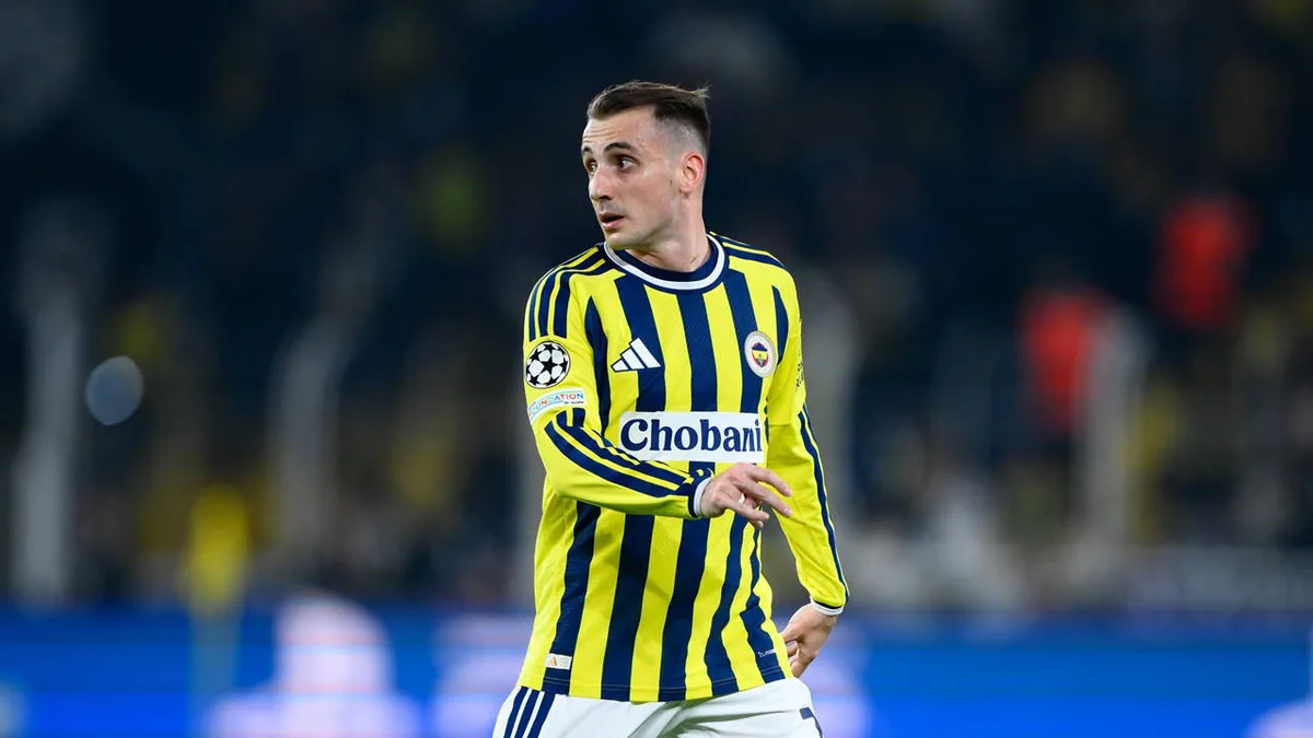 Fenerbahçe-fans fluiten Kerem Aktürkoğlu uit na gemiste kans tegen Göztepe