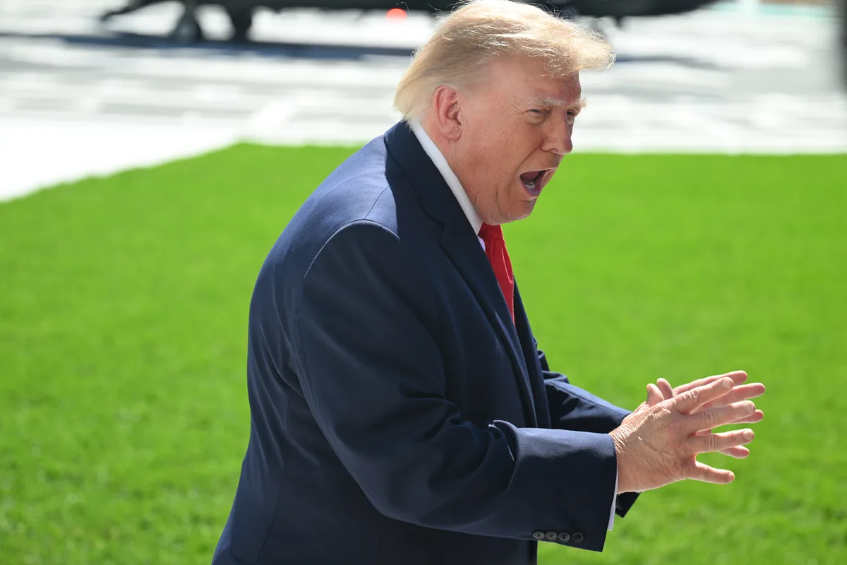 Trump Threatens Iran Over FlyDubai Incident, Promises Strong Response