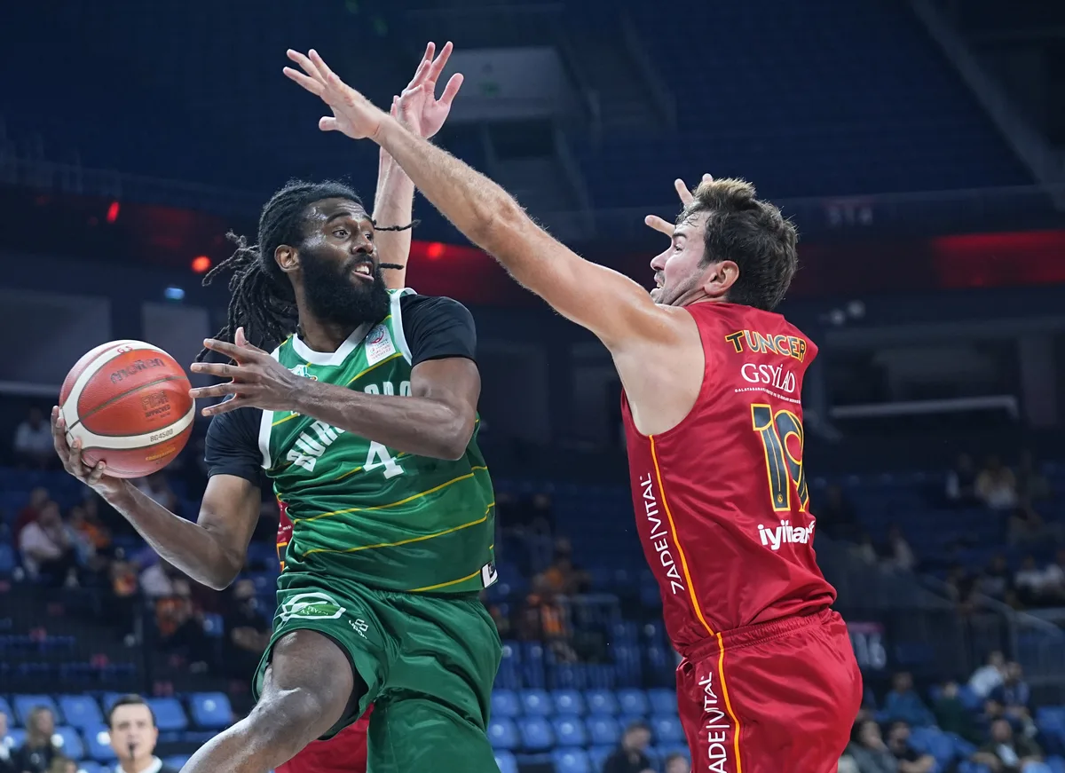 Bursaspor Basketbol batte il Galatasaray 93-88 nella Super League turca di basket