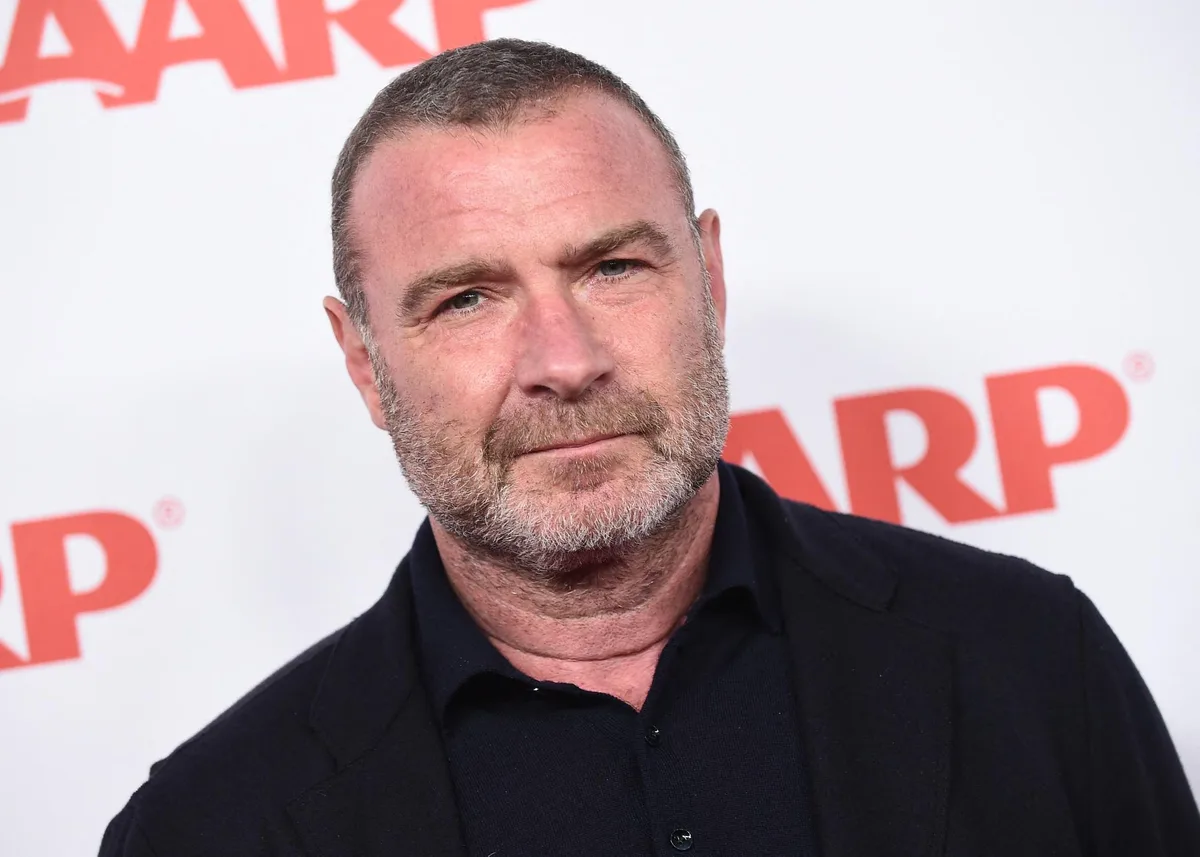Acteur Liev Schreiber houdt vijf kippen op het dak van zijn huis in New York