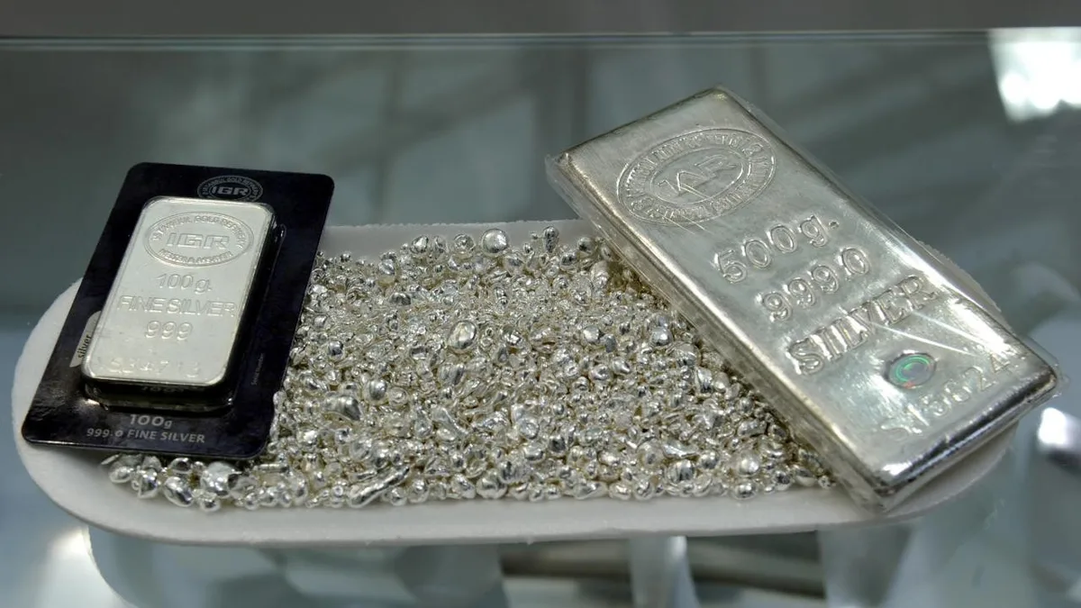 Silver Falls Below $50 as Monthly Losses Exceed 16%