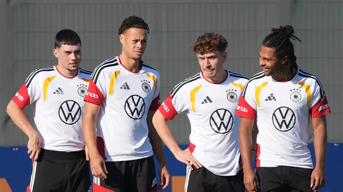 Jürgen Klopp sluit Felix Keidel uit van de Duitse selectie voor de wedstrijd tegen Servië