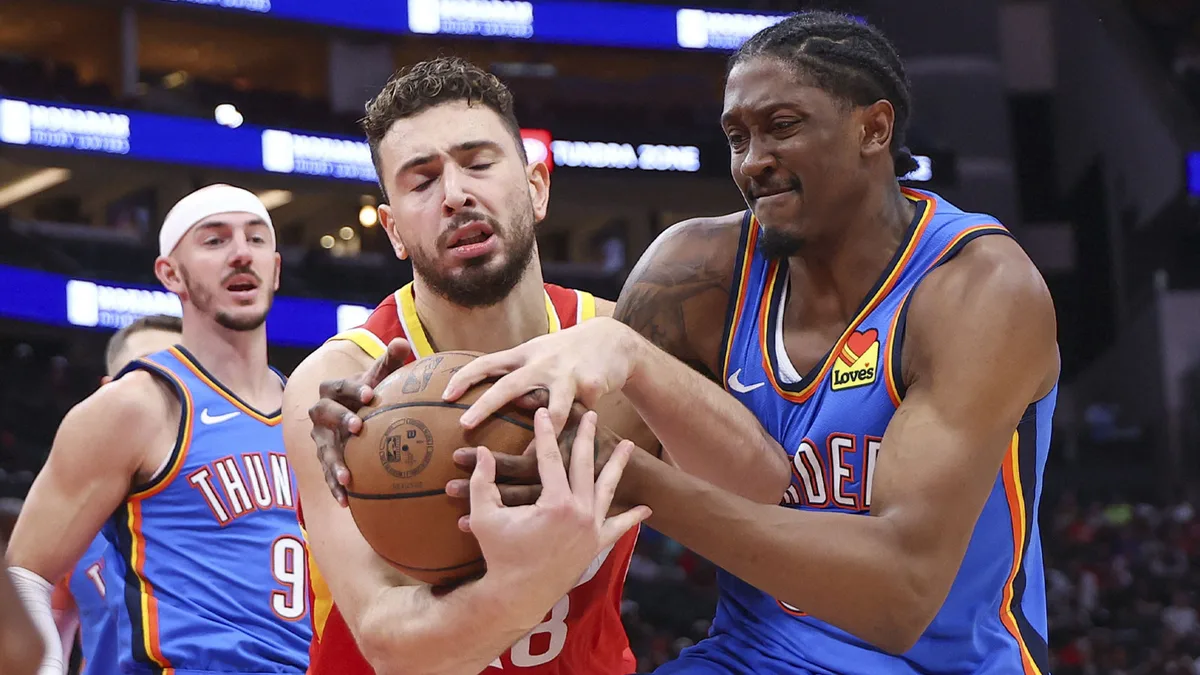 Alperen Şengün mist de wedstrijd van de Rockets tegen de Bucks door rugpijn