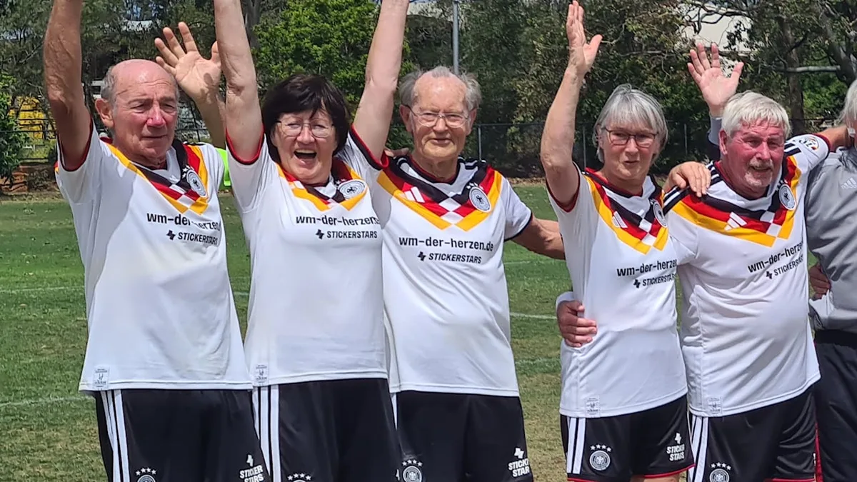 La selección alemana de fútbol de mayores de 80 años gana el Mundial en Australia