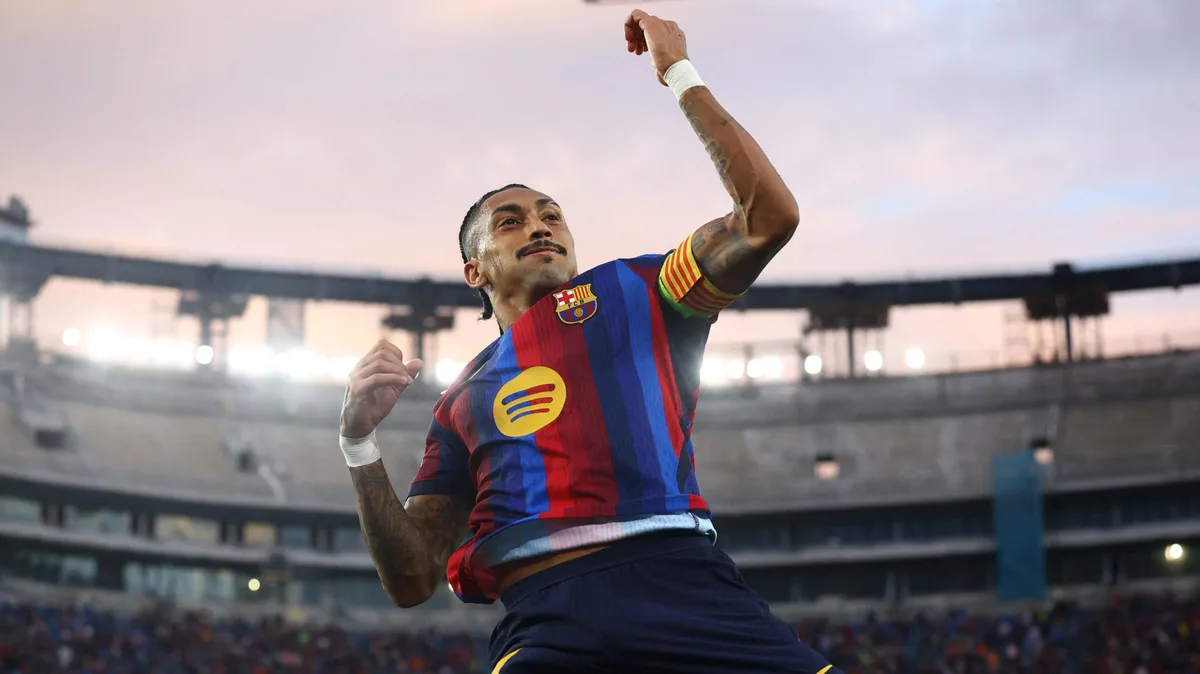 Raphinha expresa su deseo de extender contrato y retirarse en el FC Barcelona