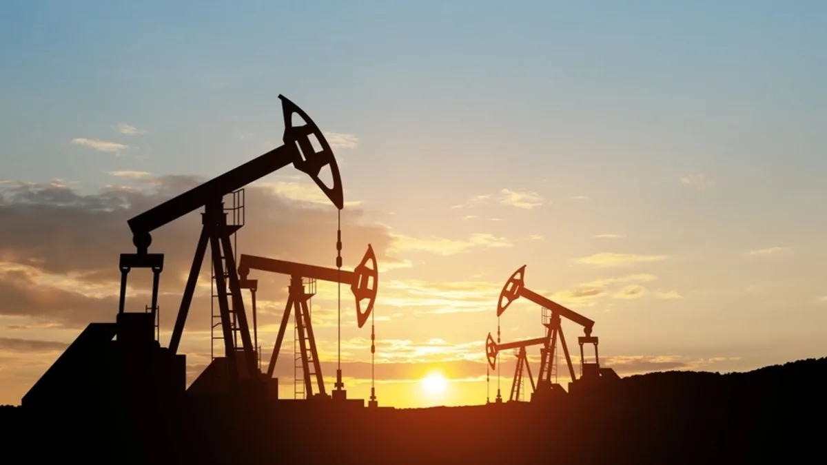 Oil Prices Fall to One-Week Low Amid Hopes for Diplomacy