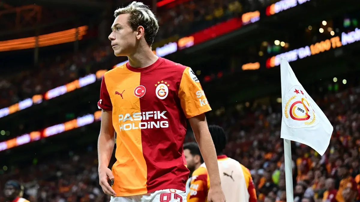 De vorm van Aleksey Batrakov wekt interesse van Europese clubs