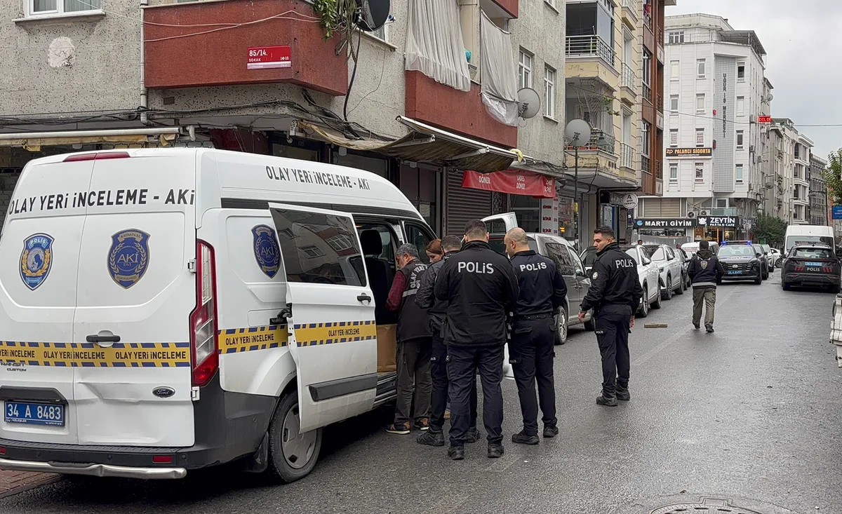 Un comerciante de Zeytinburnu dispara y hiere a un sospechoso que supuestamente lo amenazó para extorsionarlo