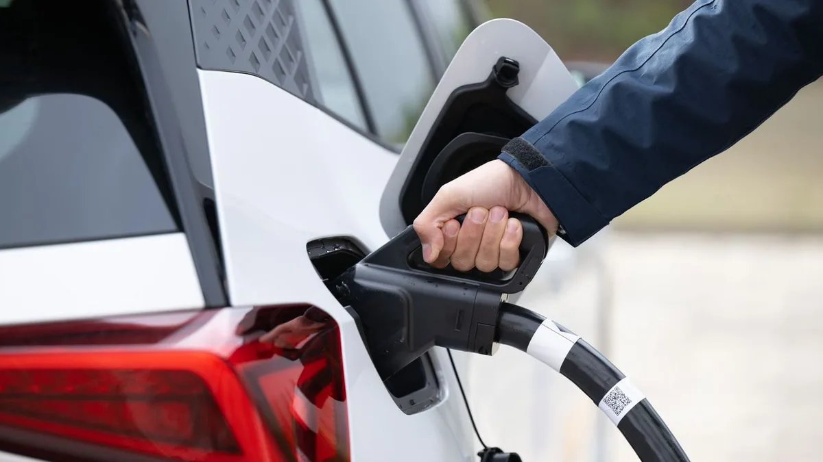 Deutschland verzeichnet Anstieg öffentlicher Ladestationen für Elektrofahrzeuge