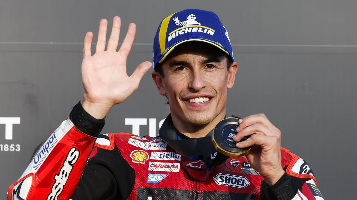 Marc Márquez vince la gara sprint in Giappone, Jorge Martín penalizzato