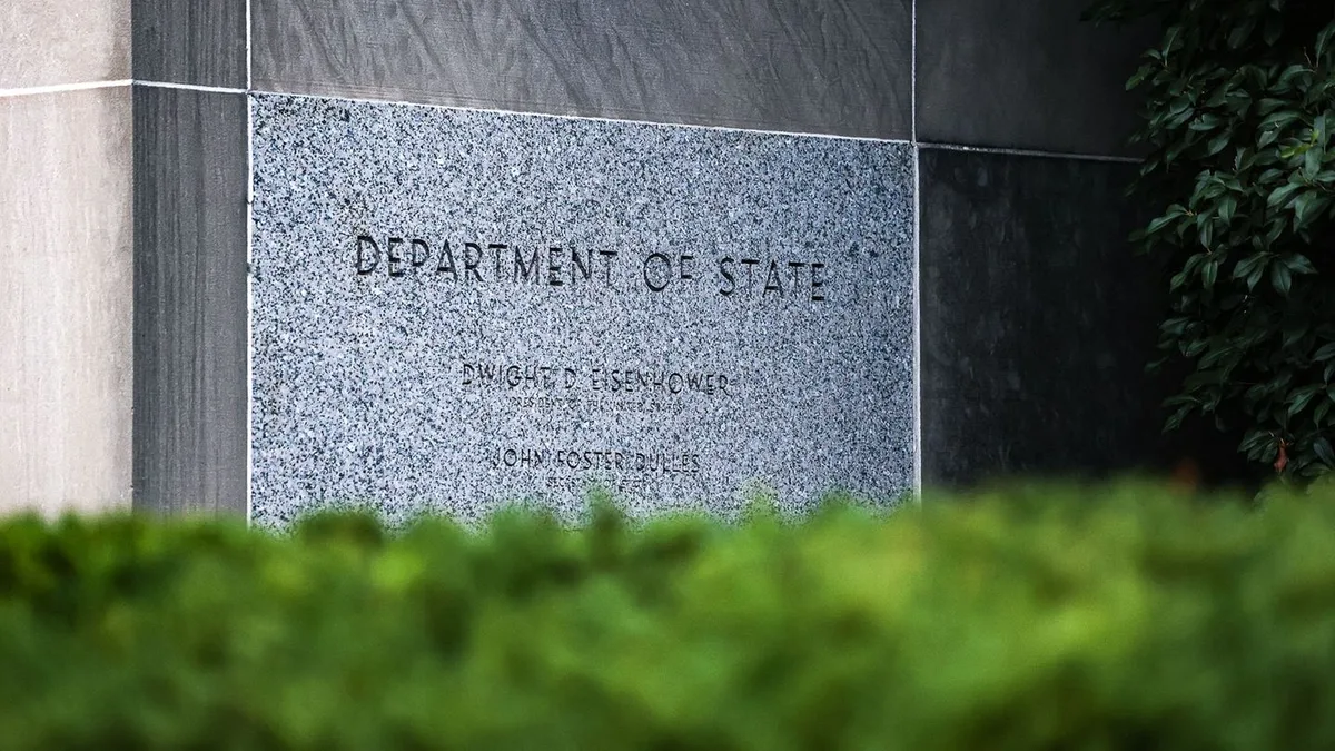 US Government Prioritizes White South Africans for Refugee Status