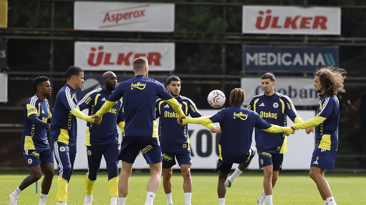 Il Fenerbahçe prosegue gli allenamenti in vista del derby contro il Galatasaray
