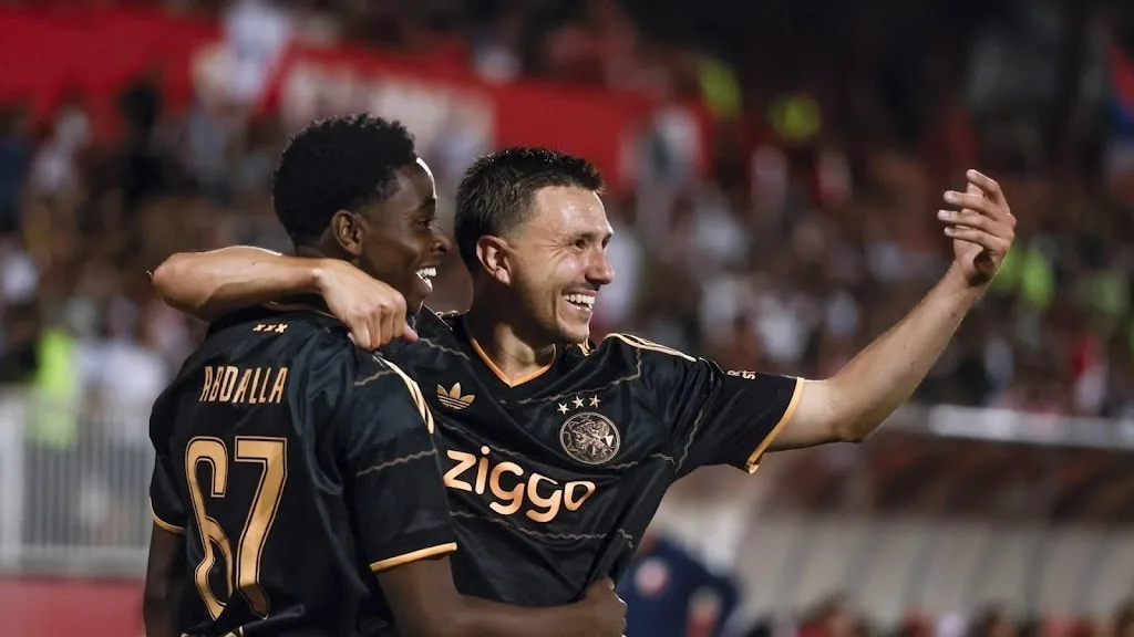 Steven Berghuis kehrt für das AZ-Spiel in den Ajax-Kader zurück