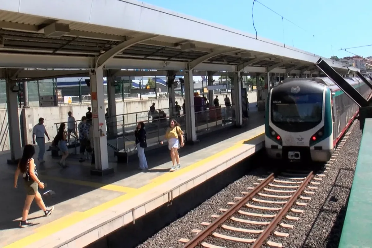 Person Dies at Istanbul’s Sirkeci Marmaray Station, Causing Train Delays
