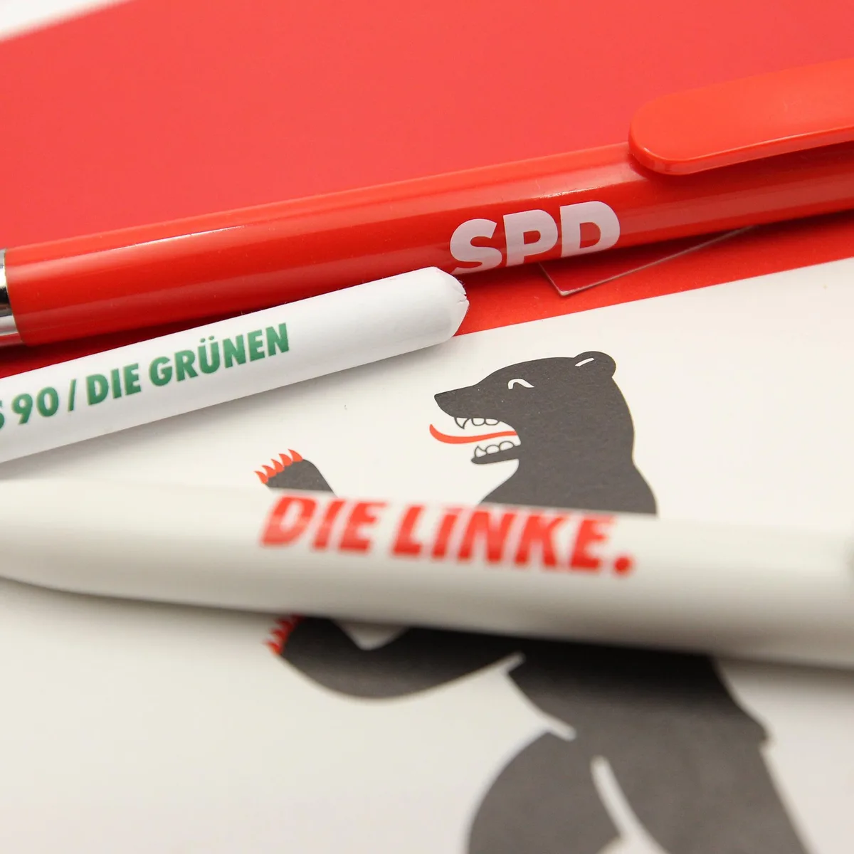 Berlin Koalisyon Görüşmeleri İlerliyor, Sol, Yeşiller ve SPD Engelleri Aşıyor