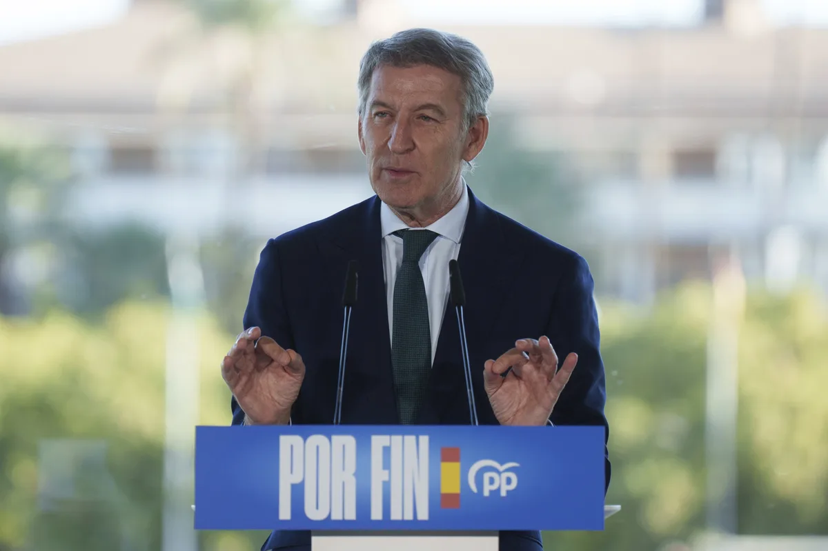 Feijóo dice que su primer objetivo es sustituir a Sánchez y mantiene abierta la posibilidad de acuerdos con Vox