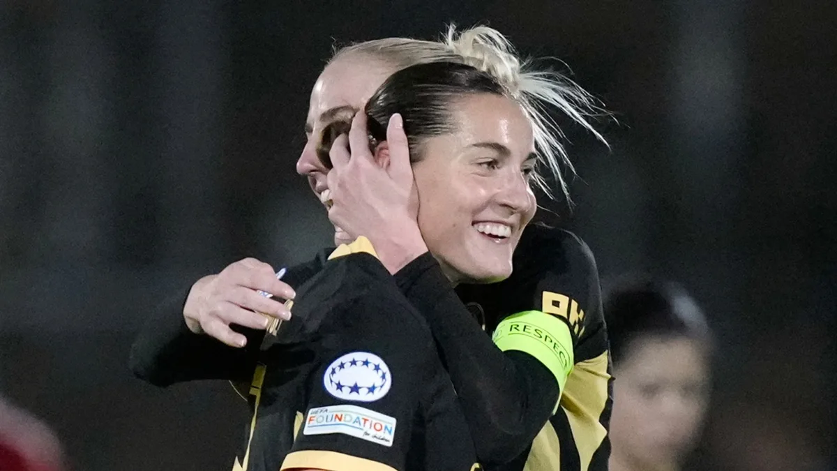 Manchester City Draws 2-2 with Bayern Munich in Women's Champions League Opener