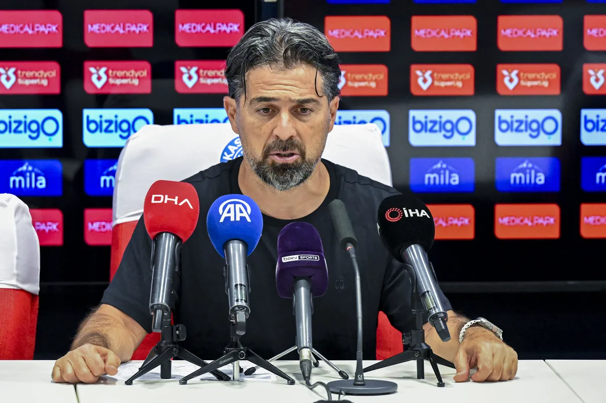Konyaspor-Trainer İlhan Palut lobt Adil Demirbağs Nominierung für die Nationalmannschaft