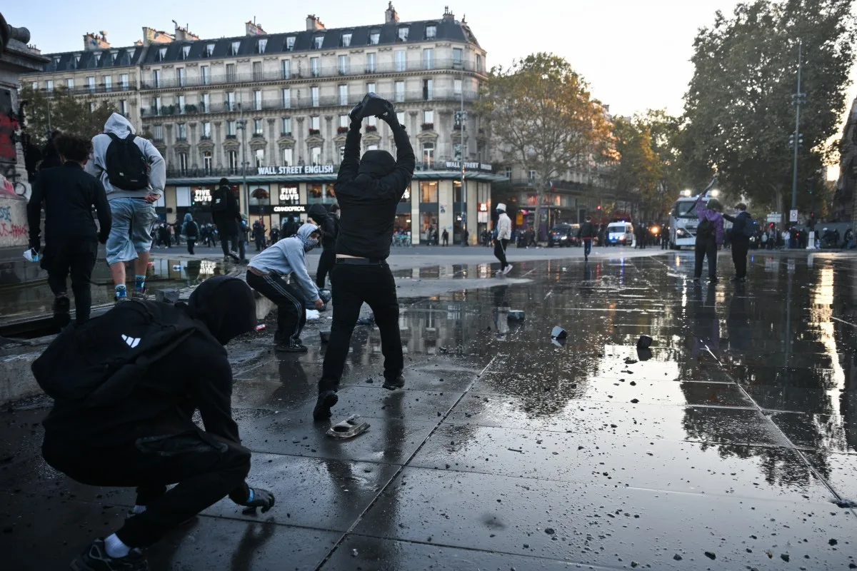 Germany Updates France Travel Advisory, Urges Citizens to Avoid Protests