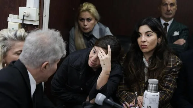 Arjantinli savcılar Maradona’nın sağlık ekibi için 12 yıla kadar hapis cezası istiyor
