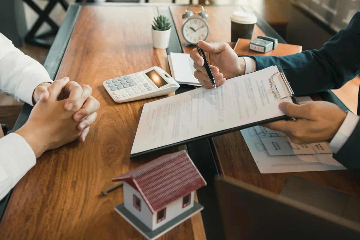 French Court of Auditors Urges Major Reform of Rent Caps Before Possible Extension