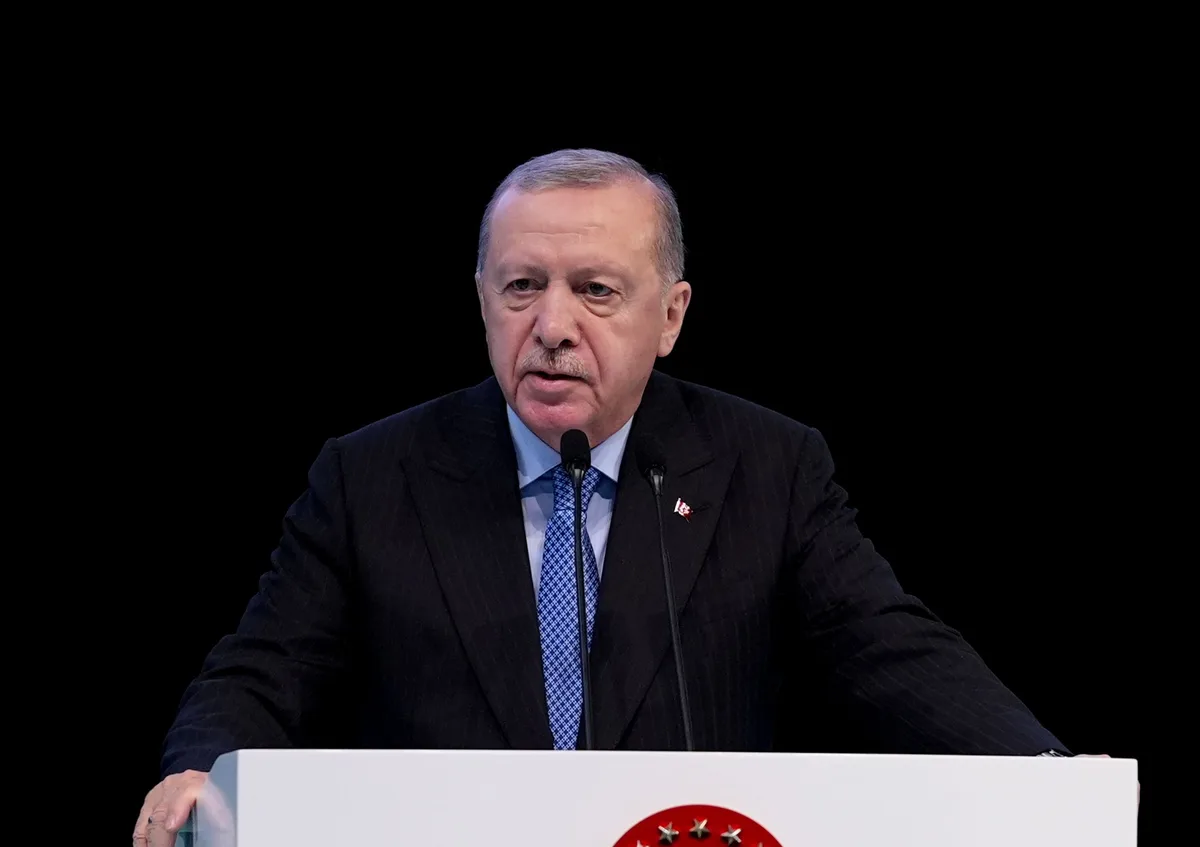Erdoğan roept op tot eenheid op top van Organisatie van Turkse Staten in Ankara