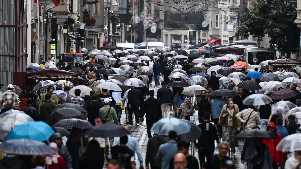 Istanbul braces for heavy rain and thunderstorms on Tuesday and Wednesday