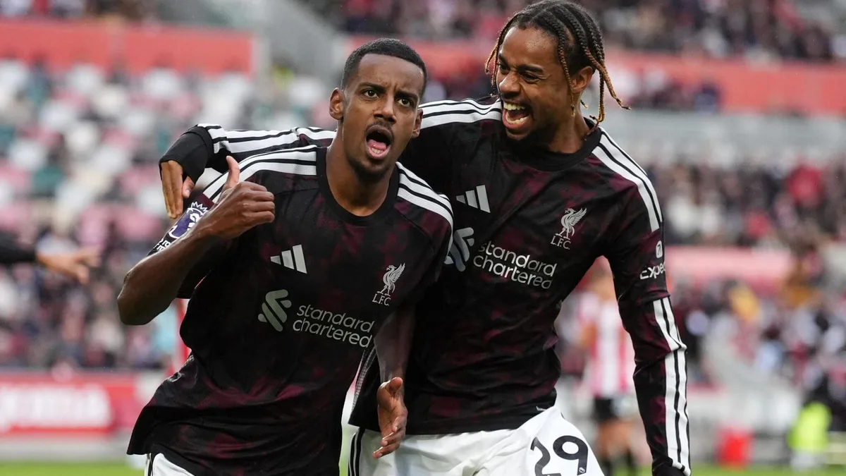 Il Liverpool batte il Brentford 2-1, Alexander Isak segna al rientro dall'infortunio