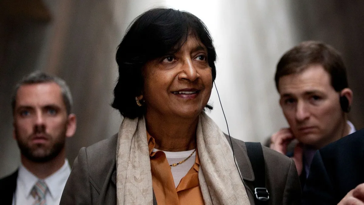 BM, Navi Pillay’e verilen Nobel Barış Ödülü’nü insan hakları için bir işaret olarak memnuniyetle karşıladı