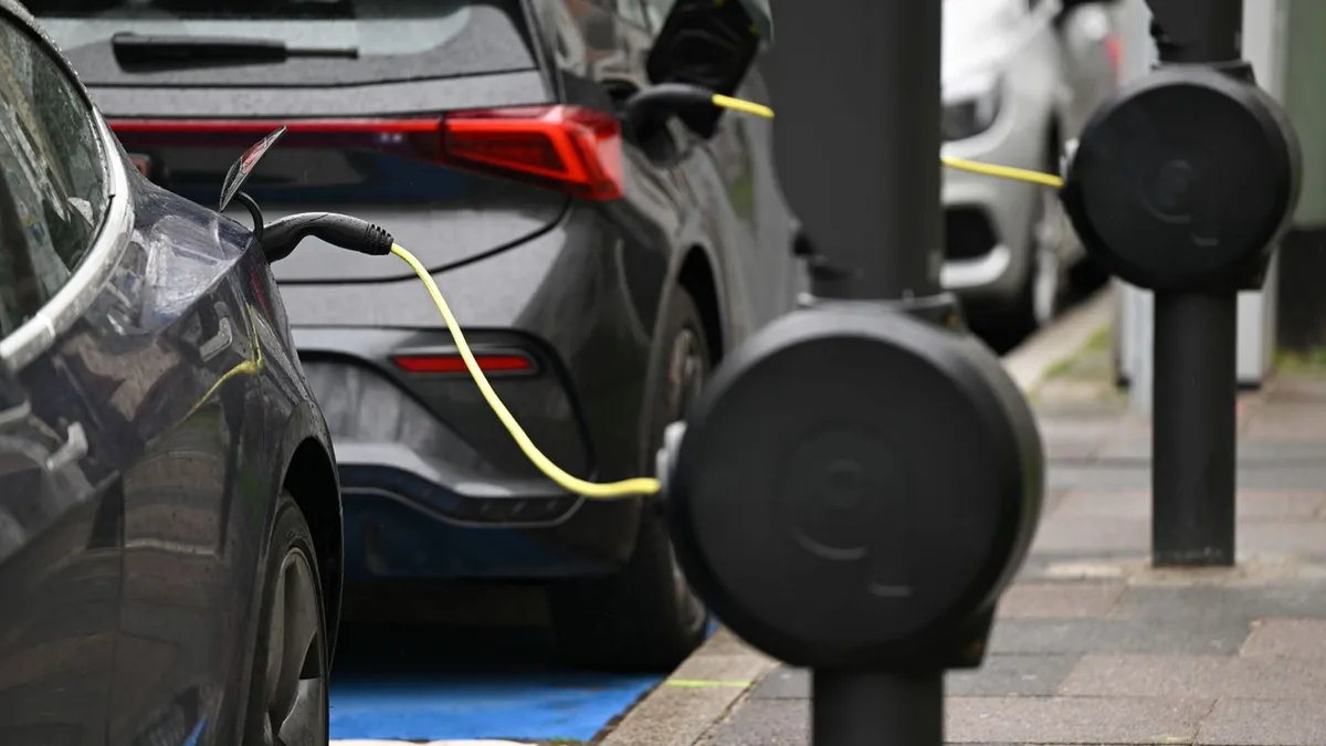 Les immatriculations de voitures électriques bondissent en Allemagne, où deux Länder sont proches de ne vendre que des voitures neuves électriques