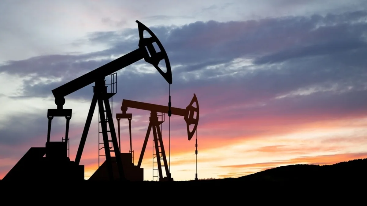El Brent cae un 1,3% hasta los 110,22 dólares mientras las conversaciones entre EE. UU. e Irán alivian la preocupación por el suministro