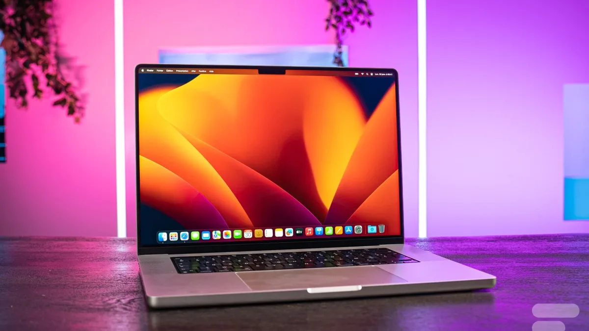 Apple’ın dokunmatik ekranlı OLED MacBook Pro’su ABD’de 2.899 dolardan başlayabilir