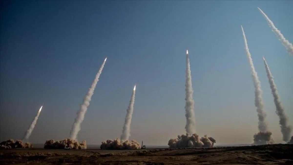 Le Kremlin répond au test de missile de la France et avertit d'un chemin dangereux