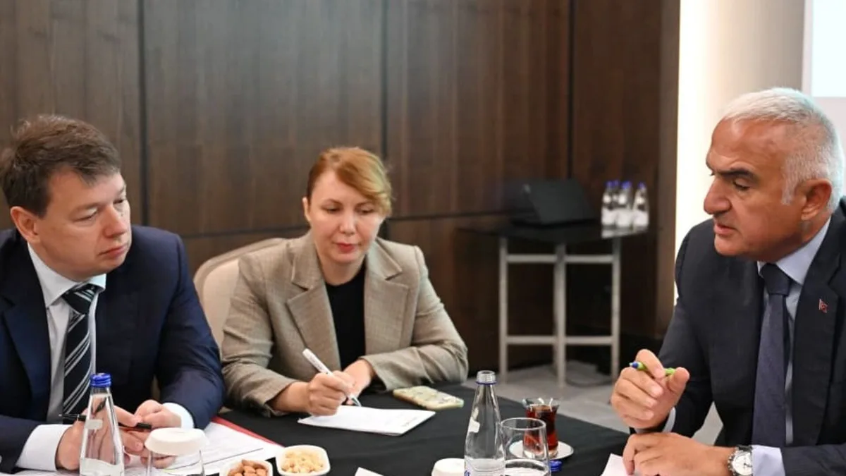 Türkiye e Russia discutono di più voli e di una maggiore cooperazione nei trasporti aerei