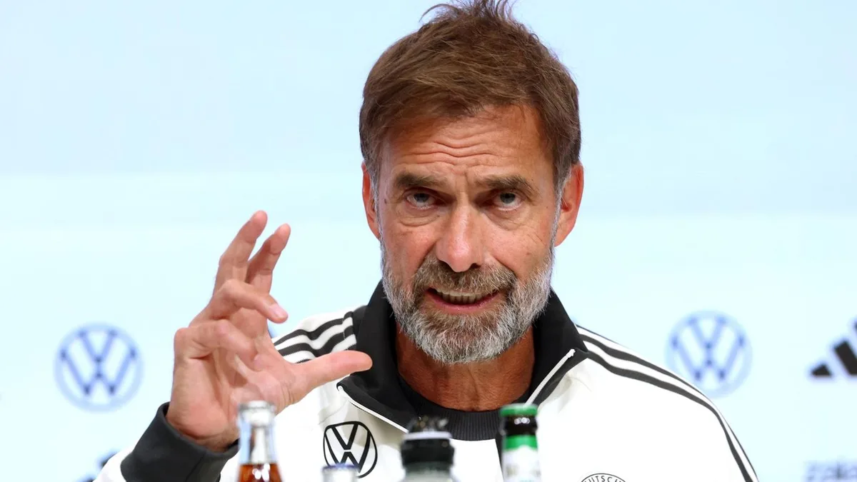 Jürgen Klopp aborde le racisme contre les joueurs de la DFB après la défaite contre la Grèce