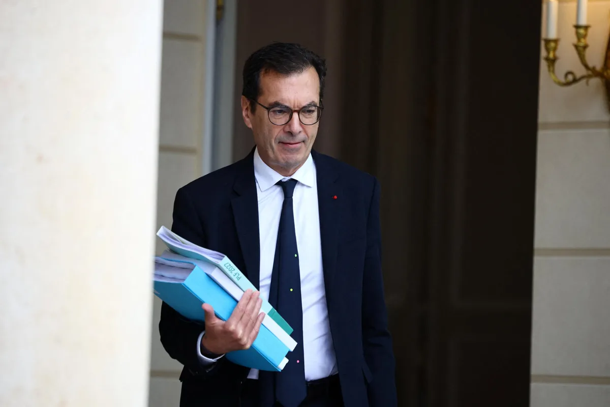 Le gouvernement français va retirer 2,1 milliards d'euros d'Unédic en 2027