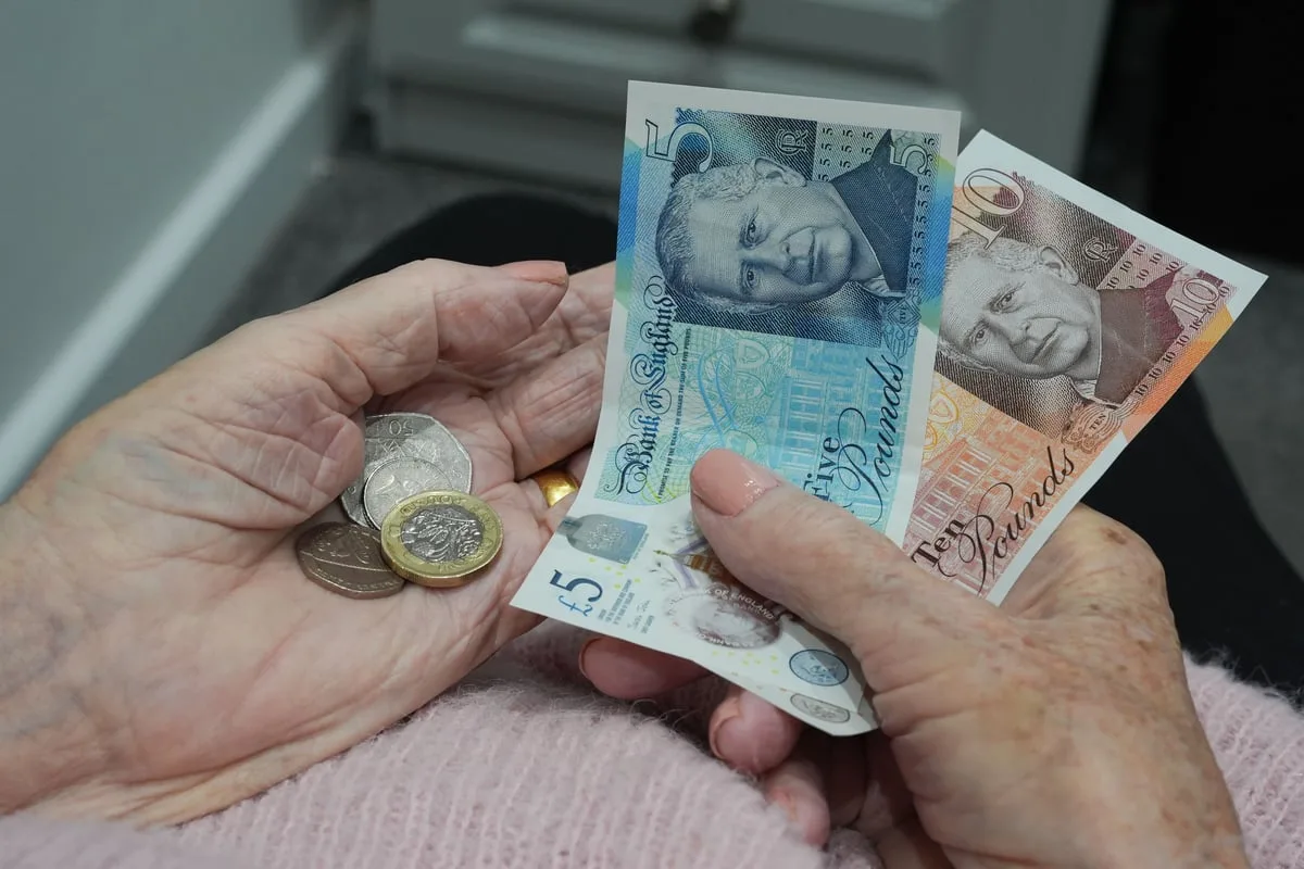 Retraite d’État et abattement personnel : fonctionnement de l’abattement fiscal sur les pensions du budget 2026