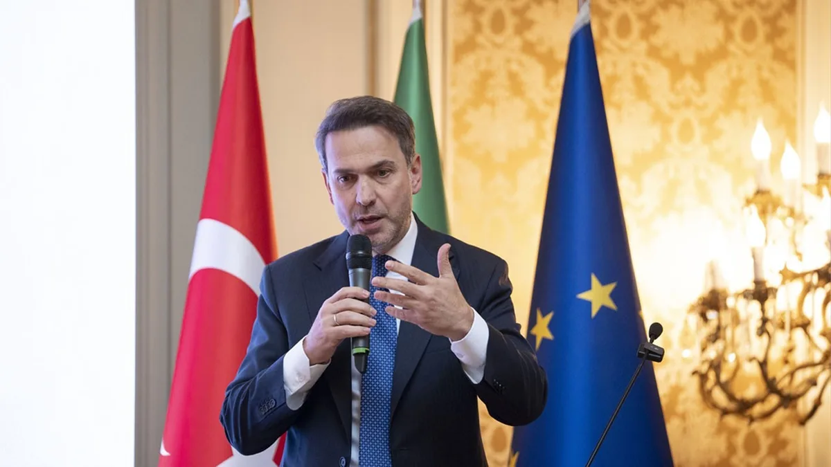 Turkey and Italy’s Eni Plan Major Oil Project, Bayraktar Says