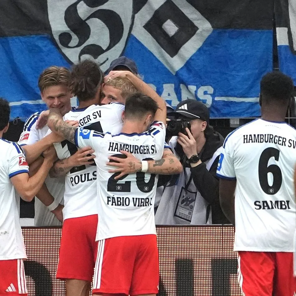 Bundesliga: termina la striscia vincente del Friburgo, l'Amburgo conquista i primi punti