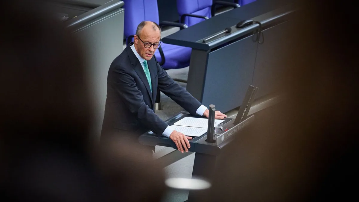Friedrich Merz fordert kreative Maßnahmen gegen Extremismus in Deutschland
