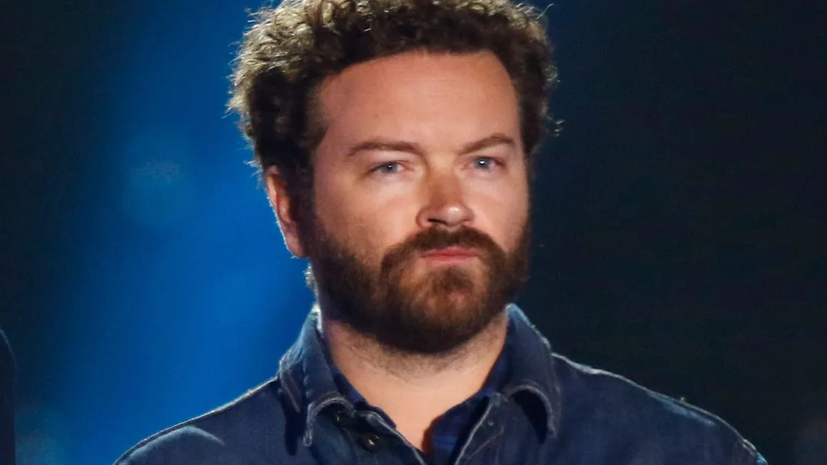 La condamnation de Danny Masterson pour viol est confirmée ; il reste en prison