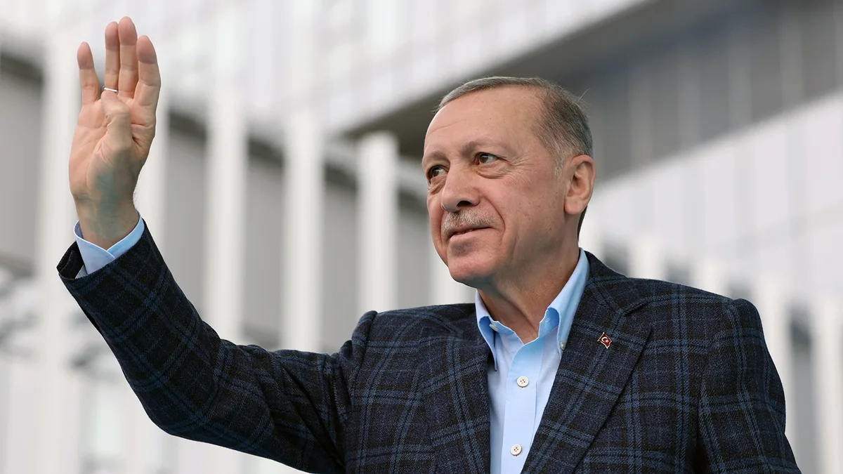 El presidente Erdoğan celebra el 103.º aniversario de la liberación de Estambul