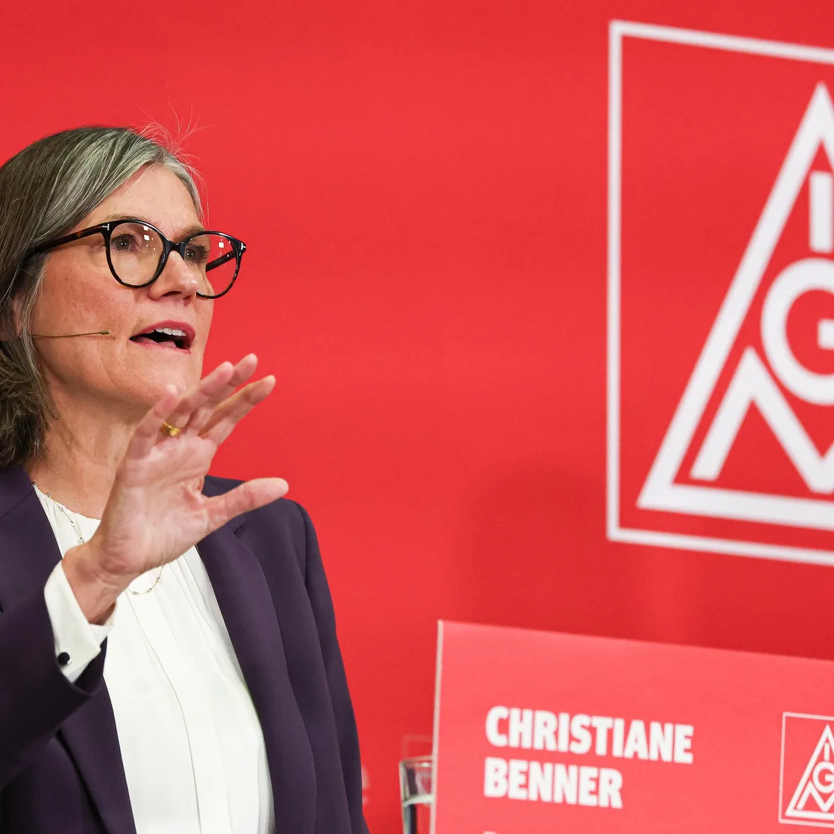 IG Metall ruft angesichts der Autokrise zu bundesweiten Protesten auf