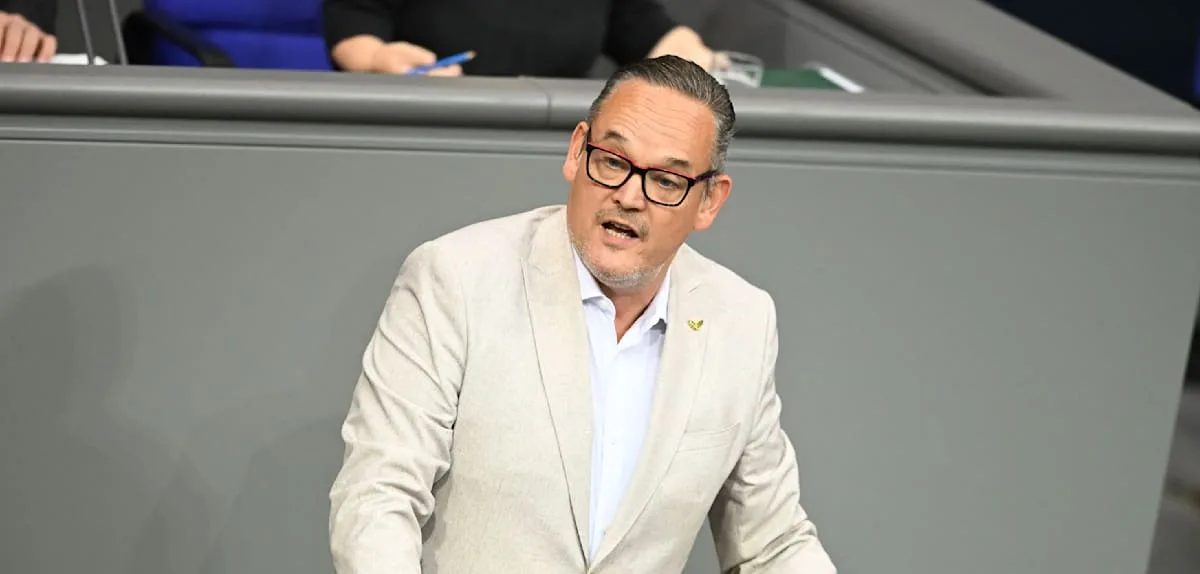 Il deputato dell’AfD Martin Reichardt multato per una frase sul clitoride rivolta a una deputata della Linke