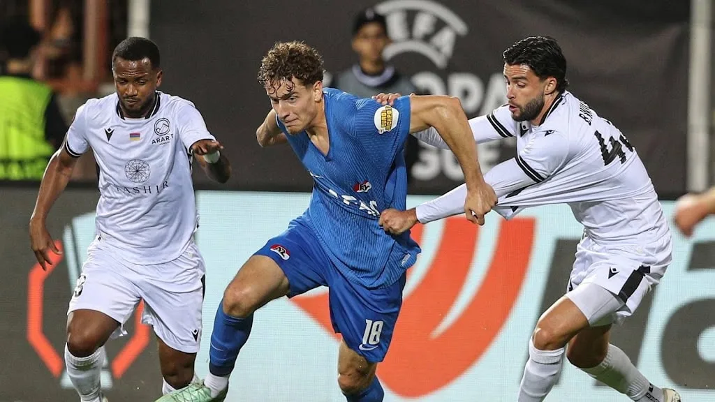 AZ besiegt Ararat-Armenia mit 4:0 und feiert den zweiten Europa-League-Sieg in Folge
