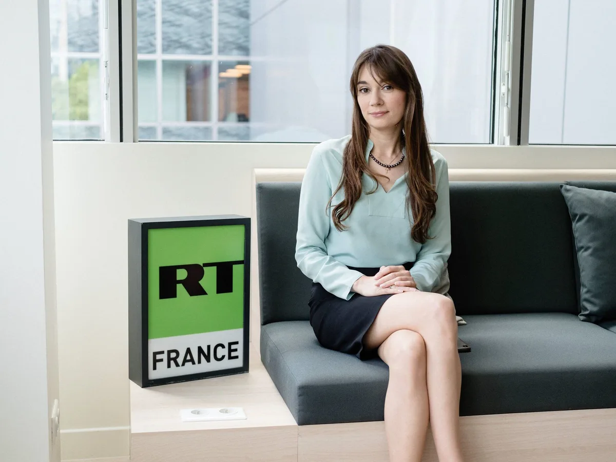L'UE impone sanzioni alla commentatrice russa Xenia Fedorova per attività pro-Creml
