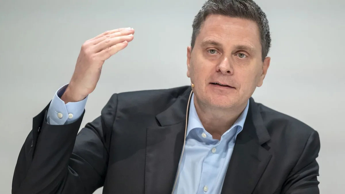 Roche Chief Warns Europe Is Falling Behind on Innovation