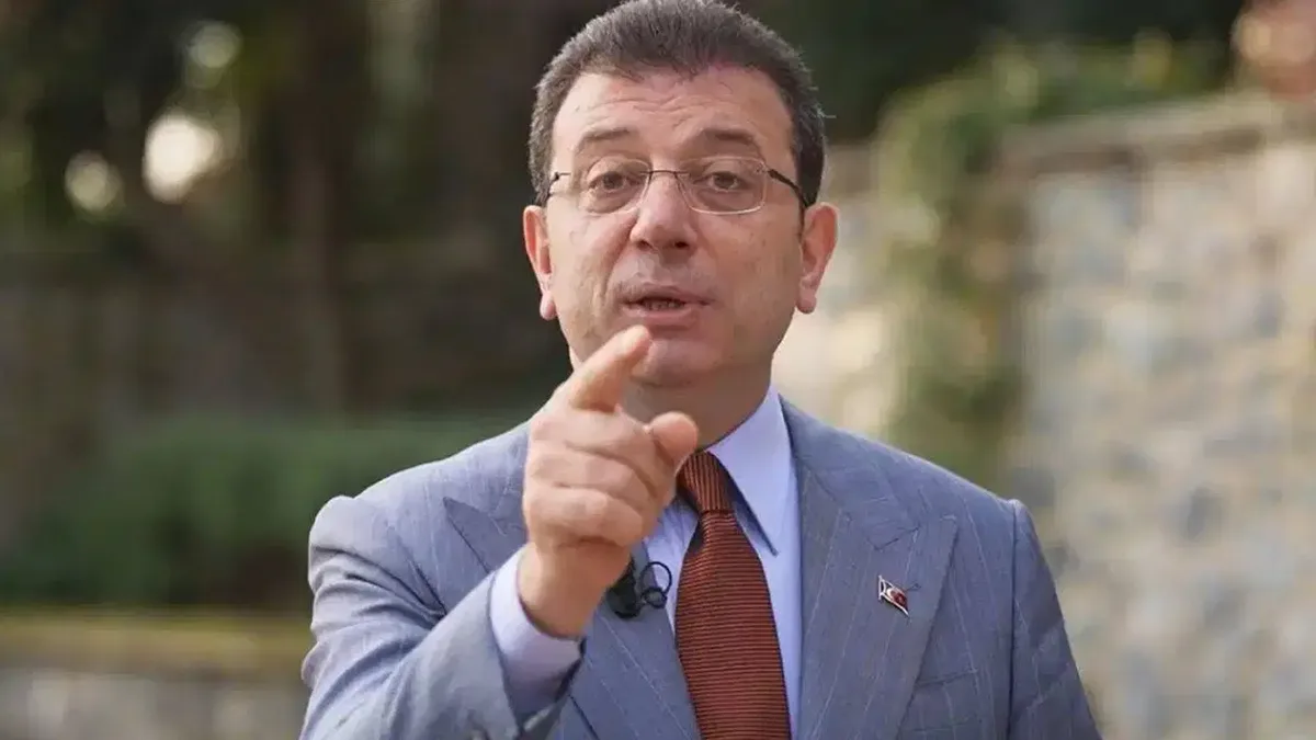 Ekrem İmamoğlu blikt terug op tien jaar economische en democratische indicatoren van Turkije