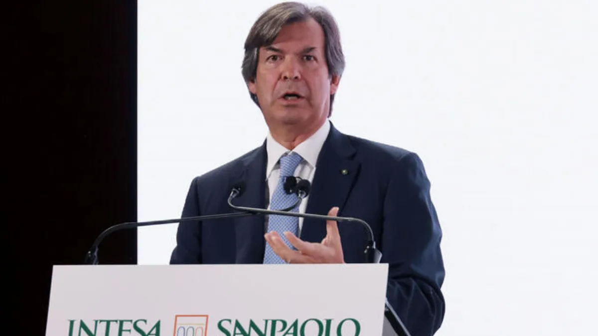 Intesa Sanpaolo CEO’su, bankaların vergilerde zaten 25 milyar avro ödediğini söyledi